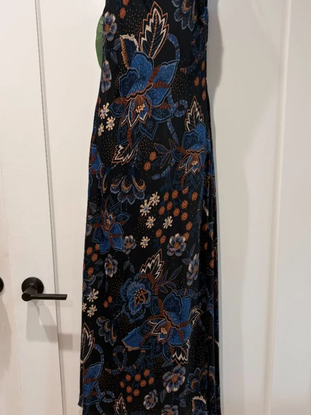 FARM RIO Snakes Bouquet Black Slip Maxi Dress NWT Small Discontinued! - Picture 3 of 4